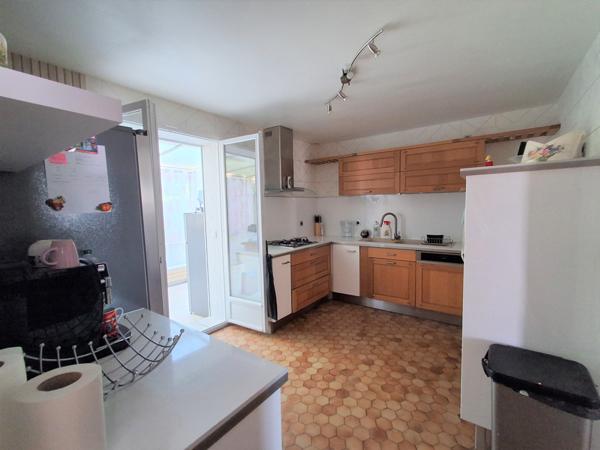 Chennevières-sur-Marne (94430) MAISON avec 4 chambres, sous-sol total, garage et jardin