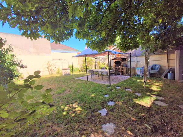 Chennevières-sur-Marne (94430) MAISON avec 4 chambres, sous-sol total, garage et jardin