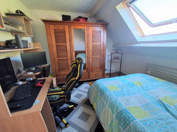 Chennevières-sur-Marne (94430) MAISON avec 4 chambres, sous-sol total, garage et jardin