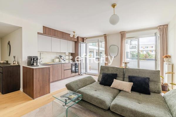 Appartement
         3 pièces
        - 64 m² 320 000 € *
