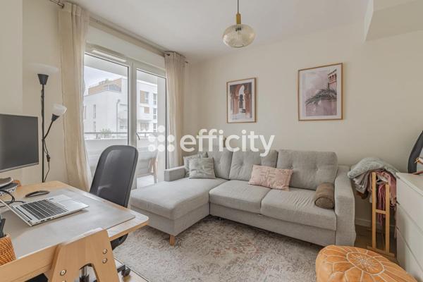Appartement
         3 pièces
        - 64 m² 320 000 € *
