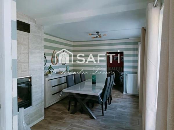 MAISON TYPE LONGERE D'ENVIRON 111 M² - PISCINE - 4 CHAMBRES