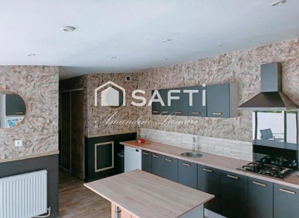 MAISON TYPE LONGERE D'ENVIRON 111 M² - PISCINE - 4 CHAMBRES