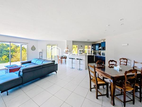 Maison individuelle dans un cadre idyllique