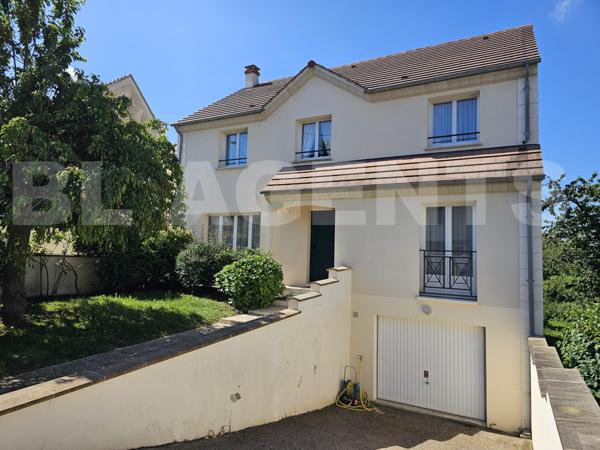 Coulommiers même, pavillon traditionnel de 157 m² habitable sur sous-sol total