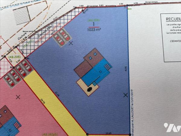 TERRAIN CONTRUCTIBLE VIABLISÉ 1023 m² MER 4KMS