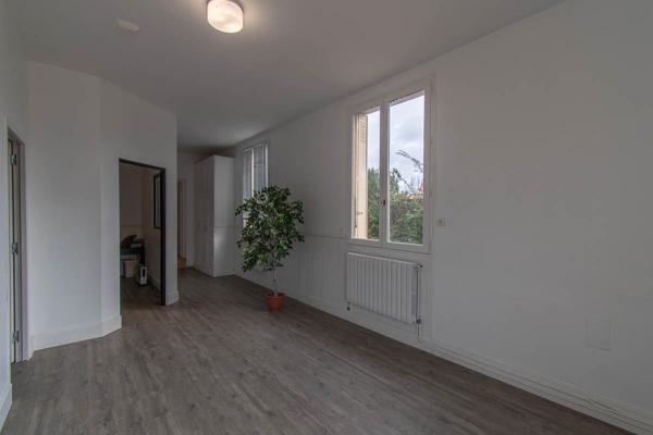 Maison Vierzon 9 pièce(s) 154 m2