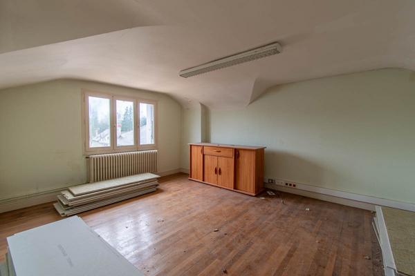 Maison Vierzon 9 pièce(s) 154 m2