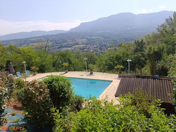 maison avec  piscine proche aix les bains