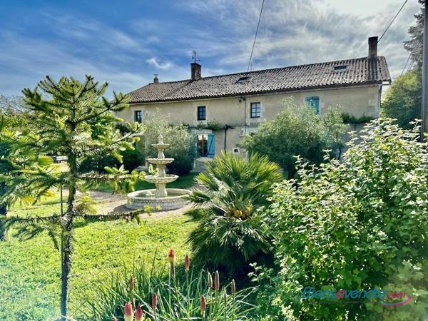 Très beau corps de ferme