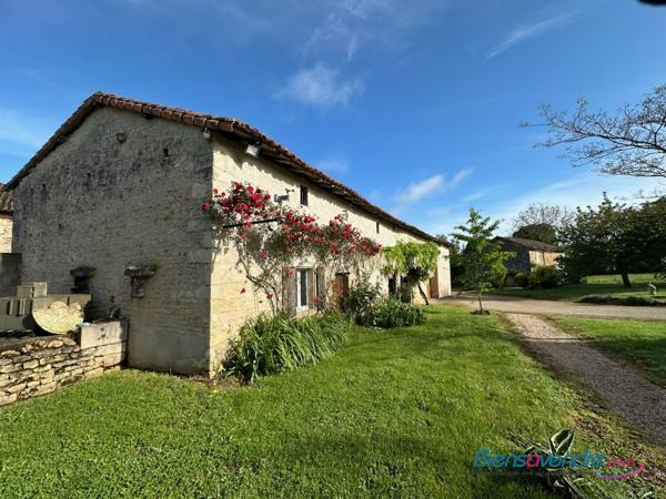 Très beau corps de ferme