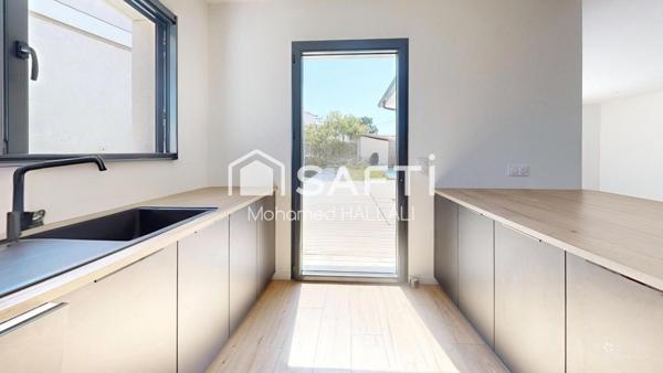 Maison neuve 2023 — piscine, 4 chambres, 131 m²