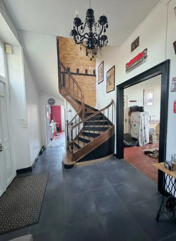 🏡 Maison de caractère – 6 chambres – Dépendance – Terrain arboré de 1 400 m²