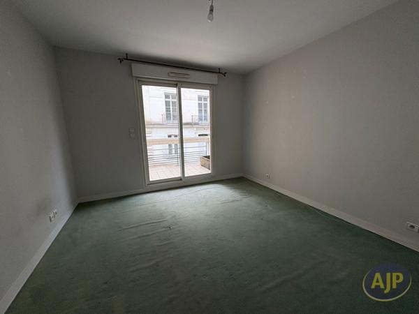 Location appartement Nantes : 1 375 € - AJP Immobilier Nantes Ouest
