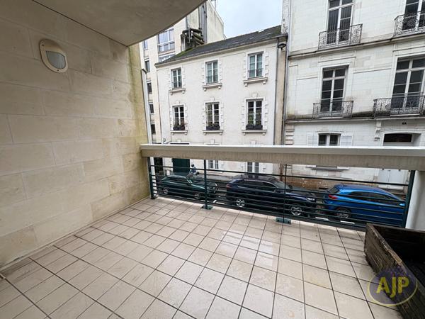 Location appartement Nantes : 1 375 € - AJP Immobilier Nantes Ouest