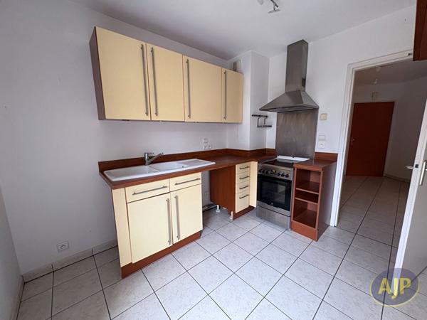 Location appartement Nantes : 1 375 € - AJP Immobilier Nantes Ouest