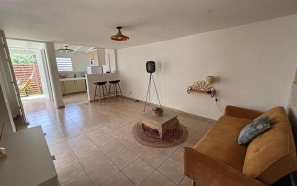 Appartement à louer    2 pièces •  Sainte-Anne