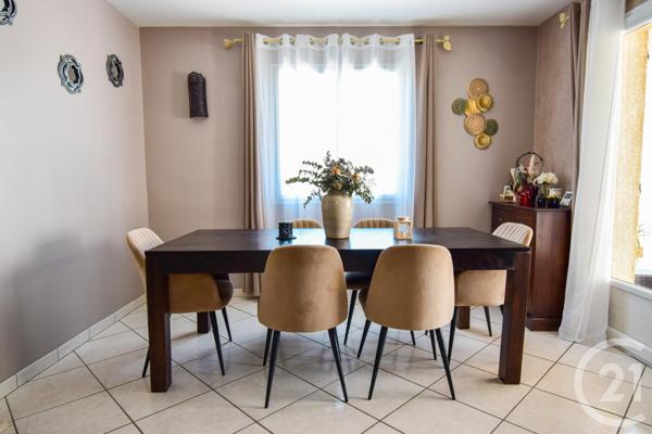 Maison à vendre  7 pièces - 184,77 m2 TARARE - 69