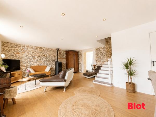 Maison 6 pièce(s)