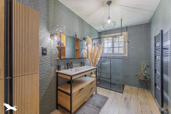 Maison à vendre |  Ports |  4 pièces | 120 m²