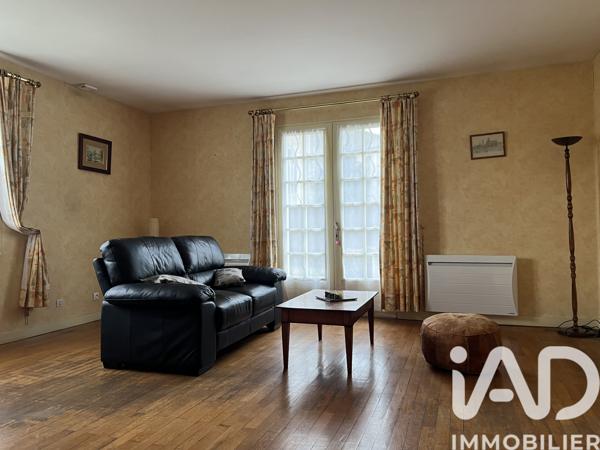 Maison à vendre 4 pièces 129 m² Saint-Mesmin