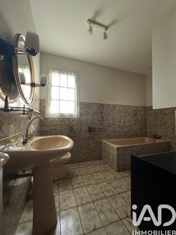 Maison à vendre 4 pièces 129 m² Saint-Mesmin