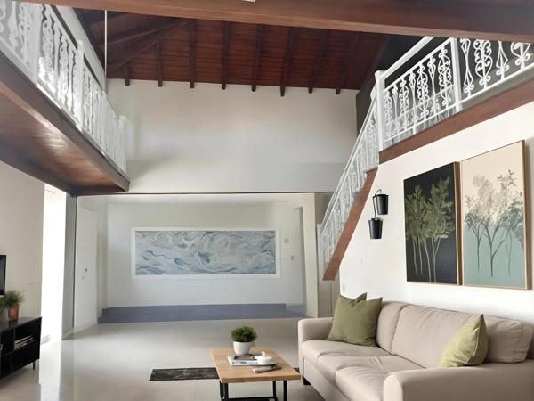 Villa T4 et son appartement T2 à vendre à ABYMES-GOSIER (971), piscine, terrain 1900 m²