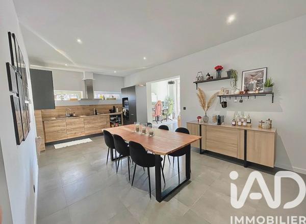 Appartement à vendre 4 pièces 92 m² Mont-Saint-Martin