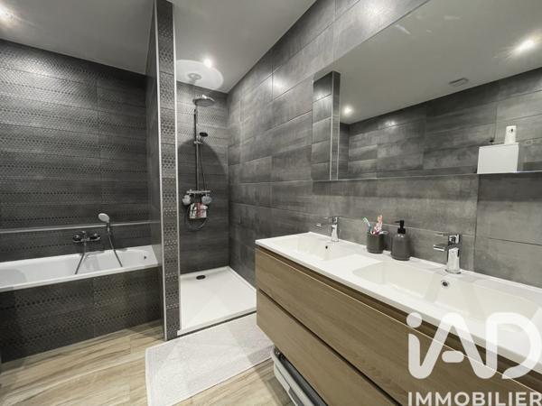 Appartement à vendre 4 pièces 92 m² Mont-Saint-Martin