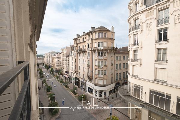 Appartement
         5 pièces
        - 120 m² Exclusivité