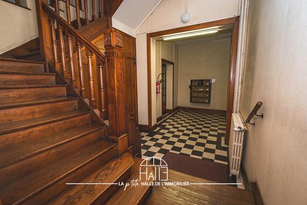 Appartement
         5 pièces
        - 120 m² Exclusivité 249 900 € *