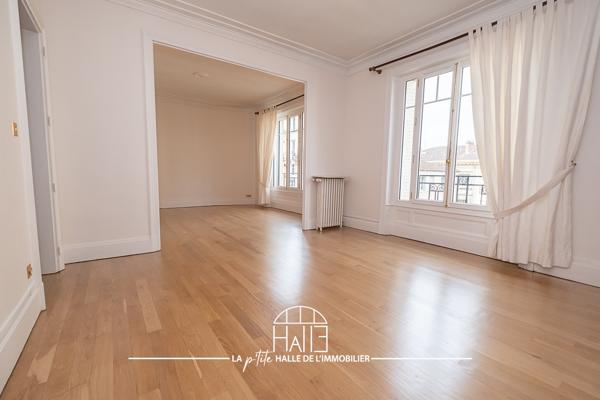 Appartement
         5 pièces
        - 120 m² Exclusivité