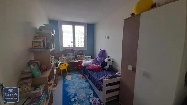 Appartement à louer 3 pièces 70m²