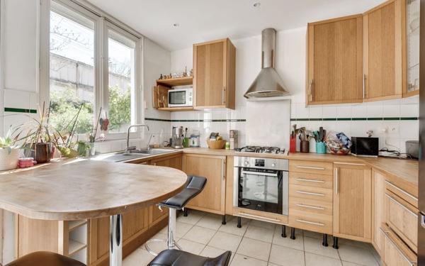 Maison à vendre    5 pièces • 92,69 m2 Viroflay