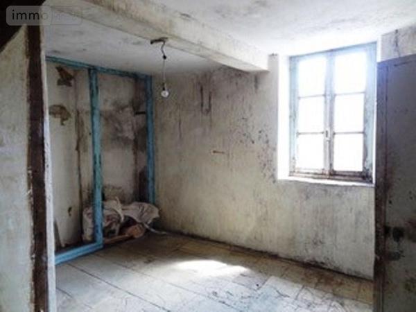 Immeuble à vendre à Falaise dans le Calvados (14700), ref : 61030-1238