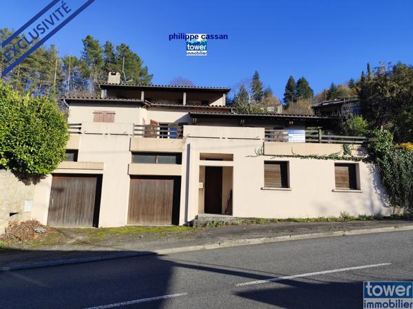 Maison
                                                                                                                                                                                                                                                                                                                        6 pièce(s)                                                                                                                                                                                                          4 chambre(s)                                                                                                                                                                                                          158  m²