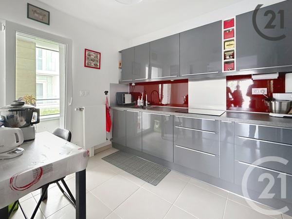 Appartement T4 à vendre  4 pièces - 74,64 m2 REIMS - 51