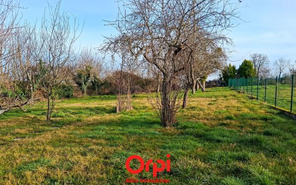 Maison à vendre    4 pièces • 8 088 m2 Commentry