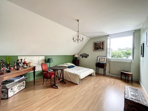 Maison Amboise 7 pièce(s) 163.10m2