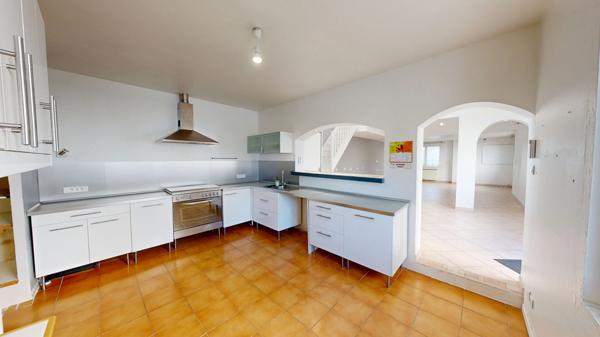 Maison plain pied à Carcassonne avec piscine