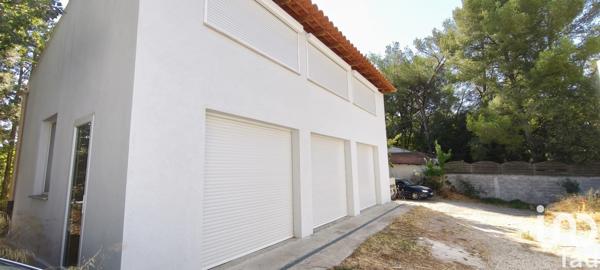 Maison à vendre 4 pièces 105 m² Pourrières