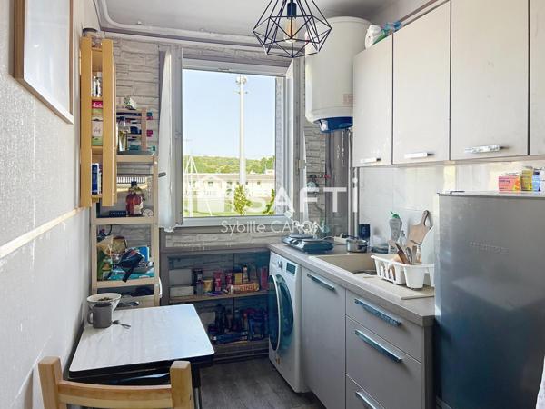 2 min de la gare Chaville Velizy RER C