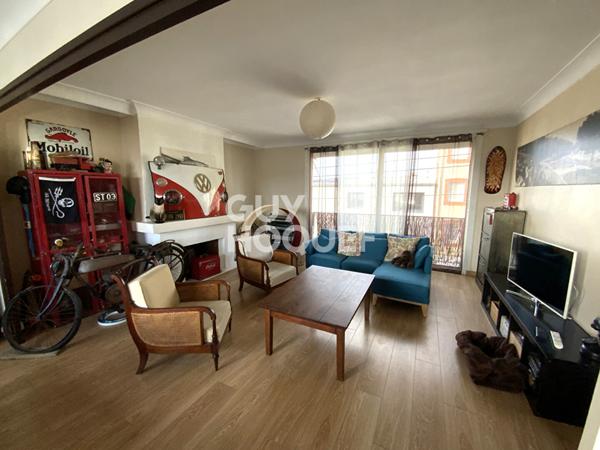 Appartement Saint Nazaire 5 pièce(s) 94 m2 proche marché