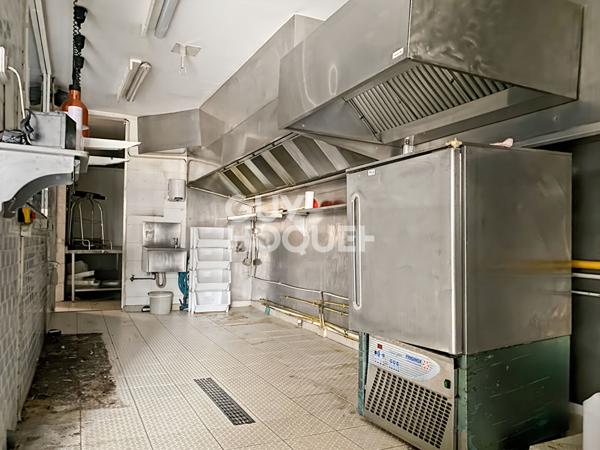 Murs libres à vendre avec extraction - Nanterre Centre Ville