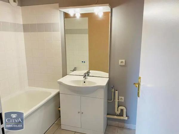 Appartement à louer 3 pièces 60m²