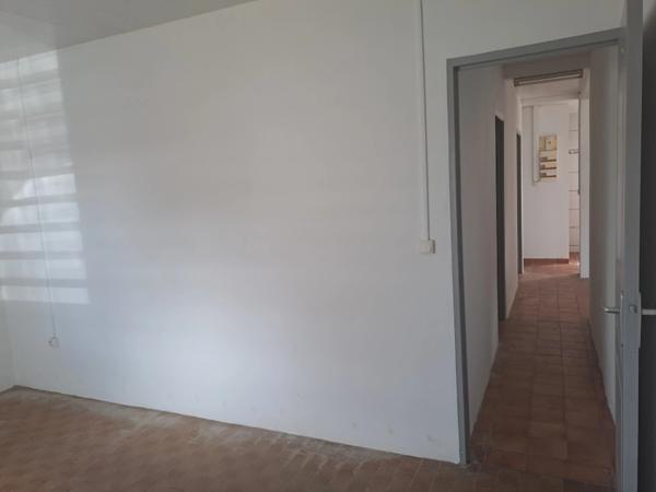 Maison à vendre 4 pièces  (973)