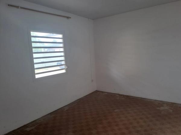 Maison à vendre 4 pièces  (973)