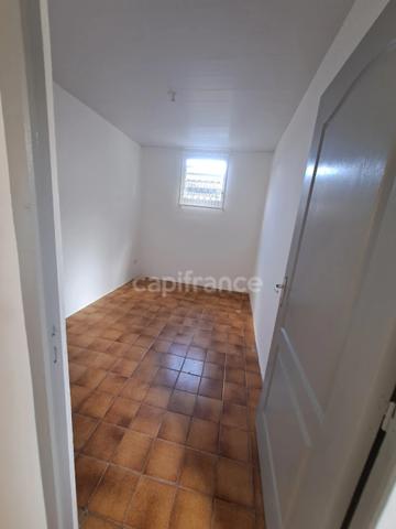 Maison à vendre 4 pièces  (973)