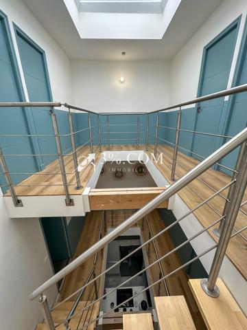 Maison 5 pièce(s) 4 chambre(s) 155 m²