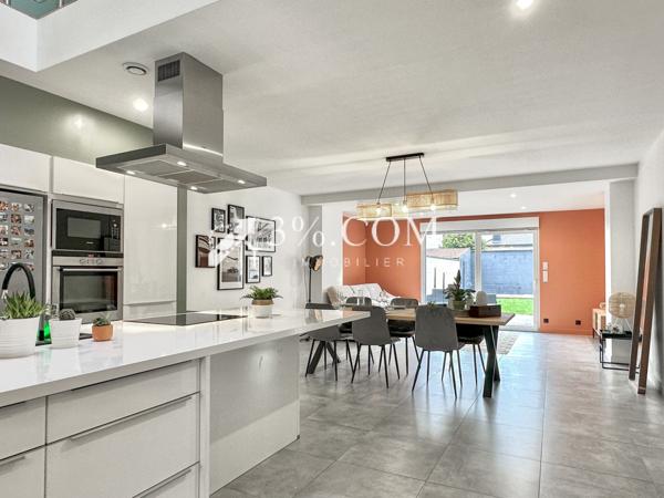 Maison 5 pièce(s) 4 chambre(s) 155 m²